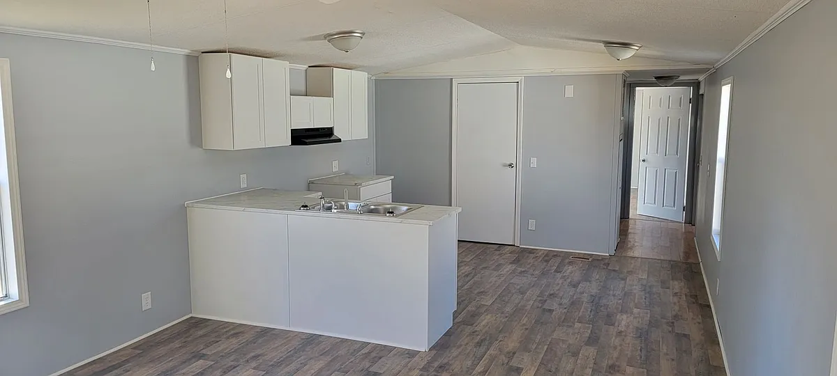 Building Photo - 667 Webb Rd #6