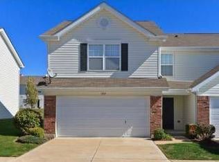 208 Homeshire Cir, Wentzville, MO 63385
