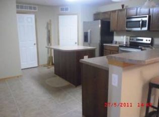 615 87th St, Wdm, IA 50266