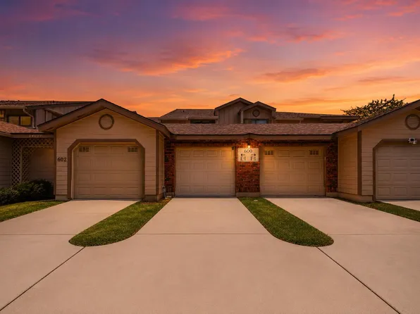 600 Crosswinds #E1, Greenacres, FL 33413