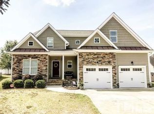 1017 Lyndhurst Falls Ln, Knightdale, NC 27545