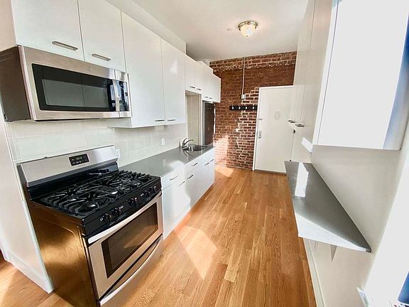 3rd image of 28-56 47th St #3D