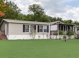 1029 High Meadow Dr, Waxahachie, TX 75165