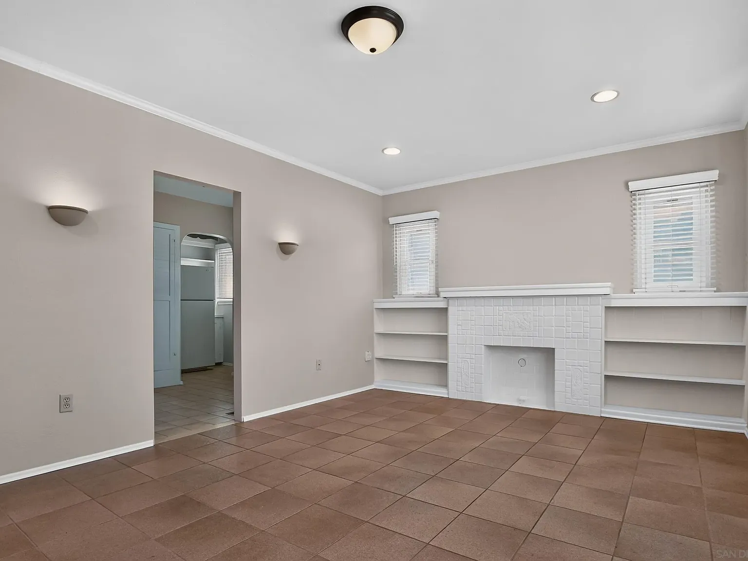 2 bed, 1.0 bath, 992 sqft, $2,900 — Photo 2