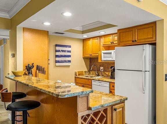 5th image of 8911 Blind Pass Rd APT 223