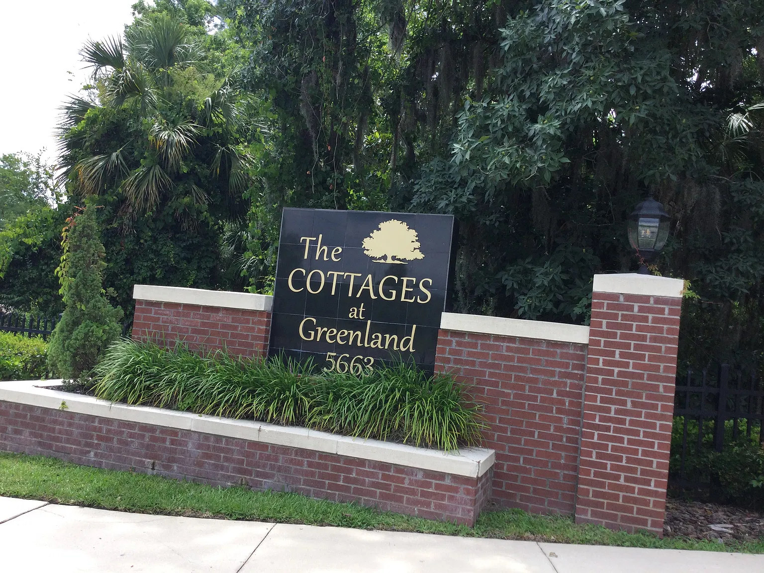 5663 Greenland Rd — Photo 2
