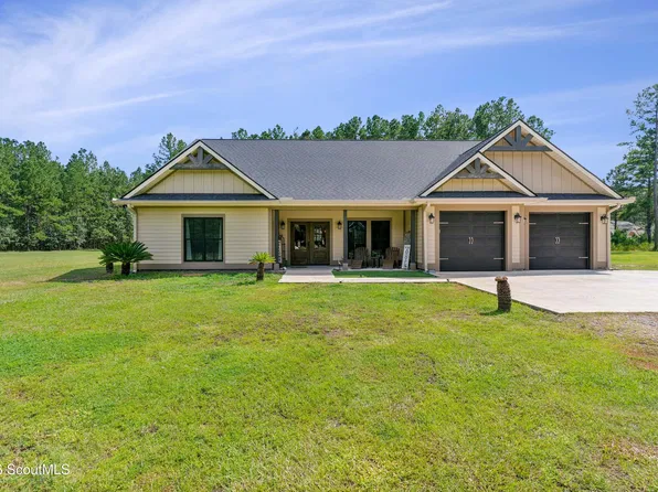 92 La Mare Ln, Waverly, GA 31565