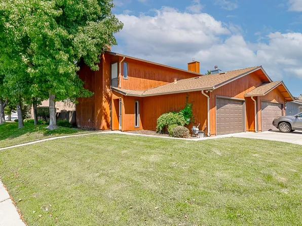 1296 Spruce Ln APT 46, Manteca, CA 95336