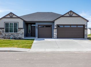 400 Ruby Ave, Grandview, WA 98930