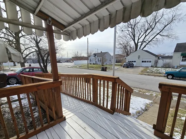 44 Miller Ave, Fairborn, OH 45324