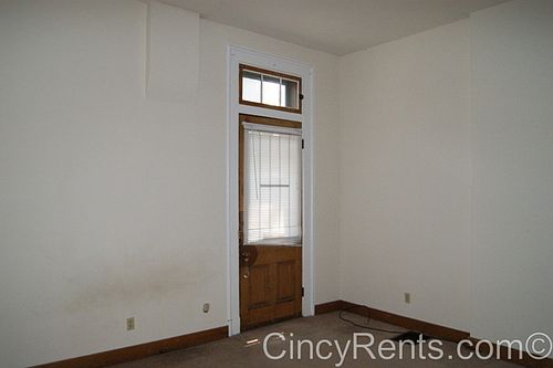 3rd image of 219 Fosdick St #1