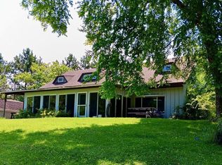 W670 Riverview Ct, Fall River, WI 53932