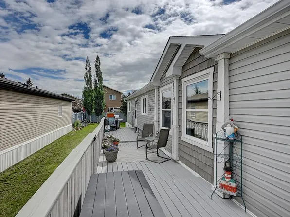 8823 W 88c St, Grande Prairie, AB T8X 0G2