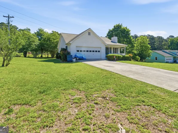 800 Lodgeview Dr, Bethlehem, GA 30620