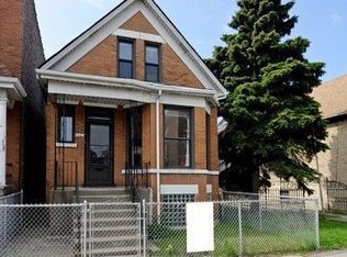 2037 W Augusta Blvd, Chicago, IL 60622