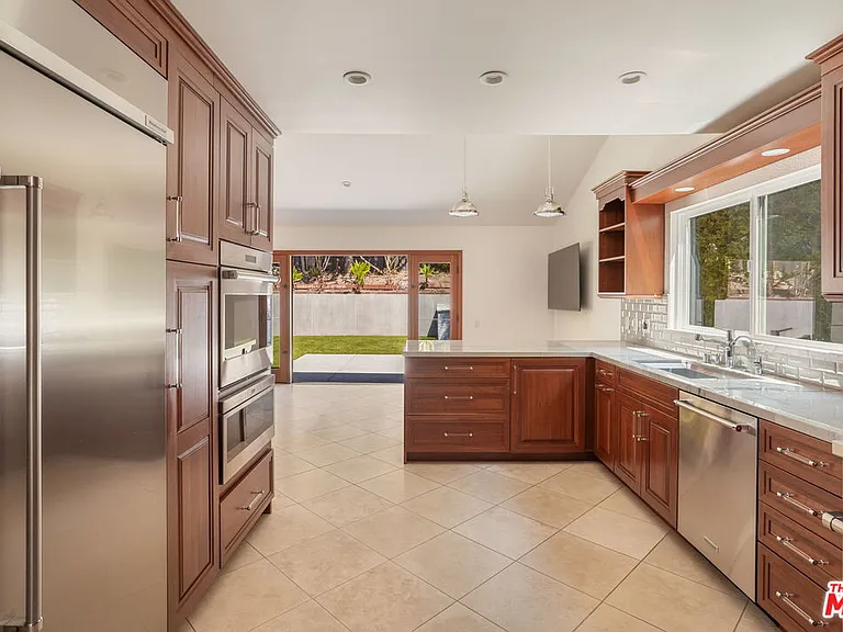 17309 Avenida De La Herradura — Photo 12