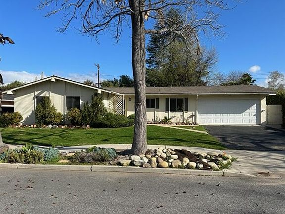 2nd image of 175 Grande Vista St