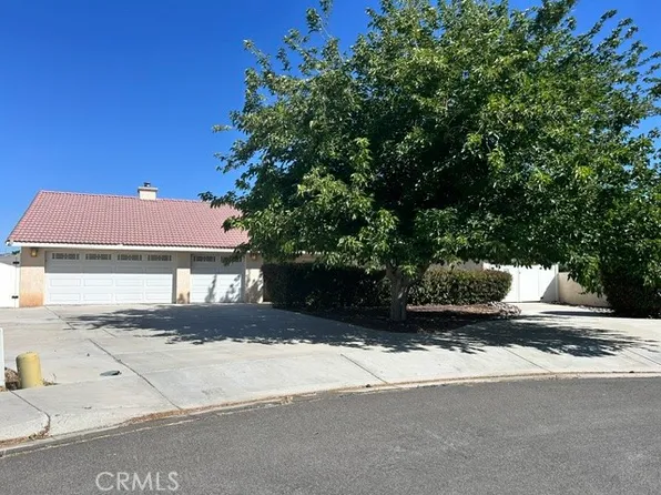 13955 Okesa Rd, Apple Valley, CA 92307
