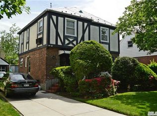 7323 188th St, Fresh Meadows, NY 11366
