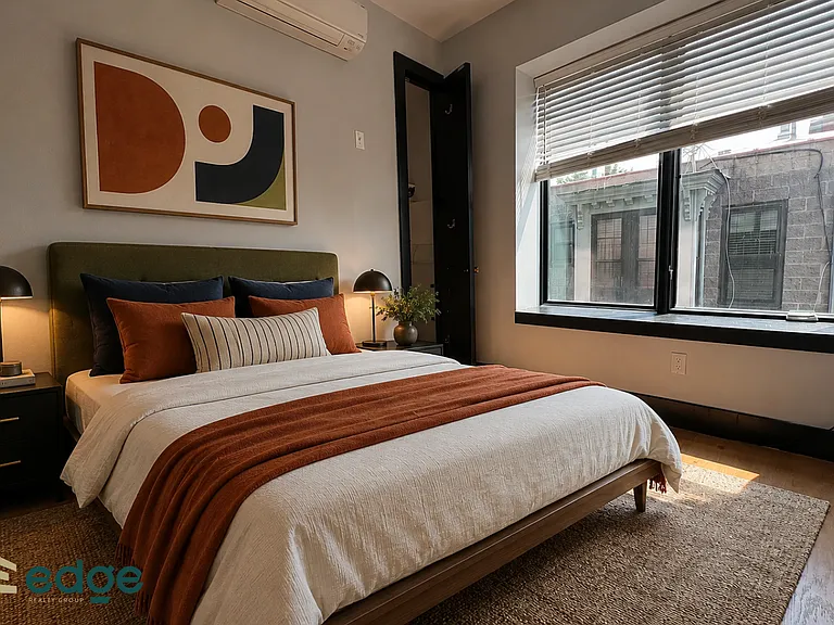 561 4th Ave #2B — Photo 5