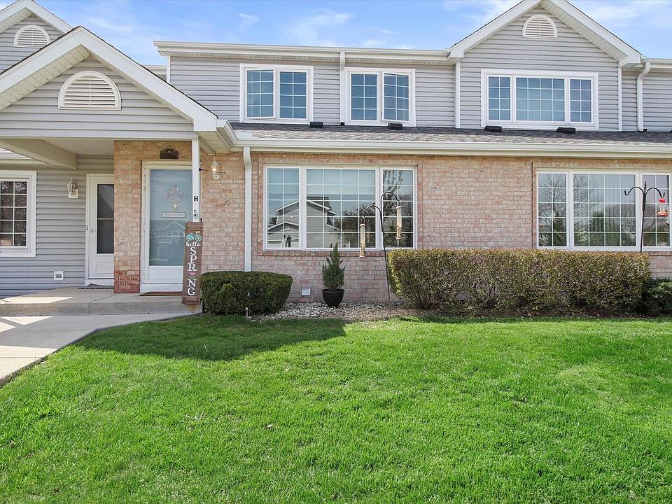 1st image of 10209 West Whitnall Edge DRIVE #H