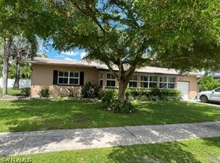 1337 Bradford Rd, Fort Myers, FL 33901