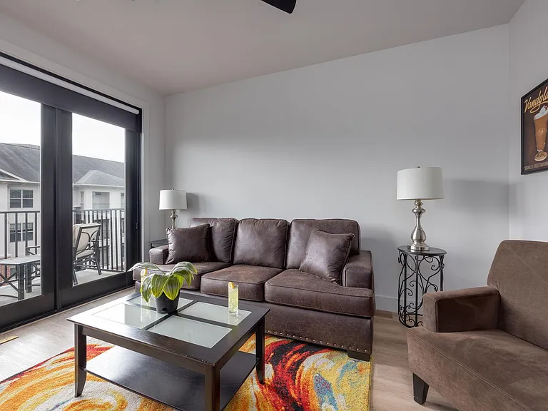 303 31st Ave N #408 — Photo 7