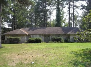 1512 Hart Dr, White Hall, AR 71602