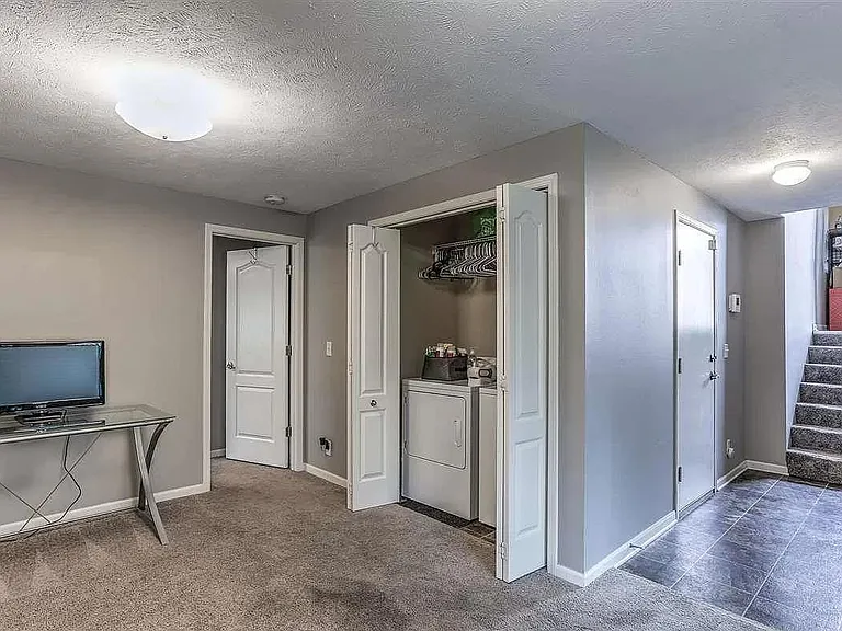 7033 S 183rd Ave — Photo 22