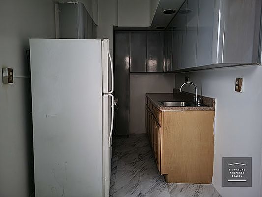 1st image of 44-15 43rd Ave #O1