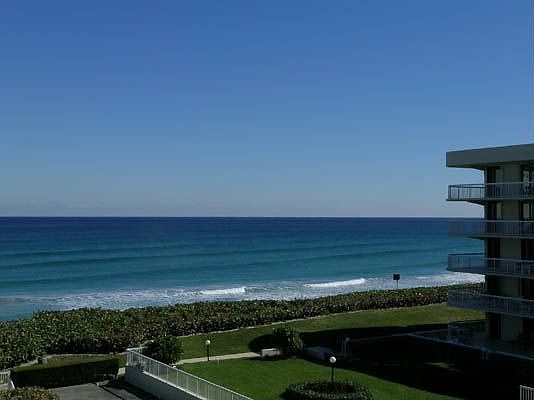 4th image of 3300 S Ocean Blvd APT 401