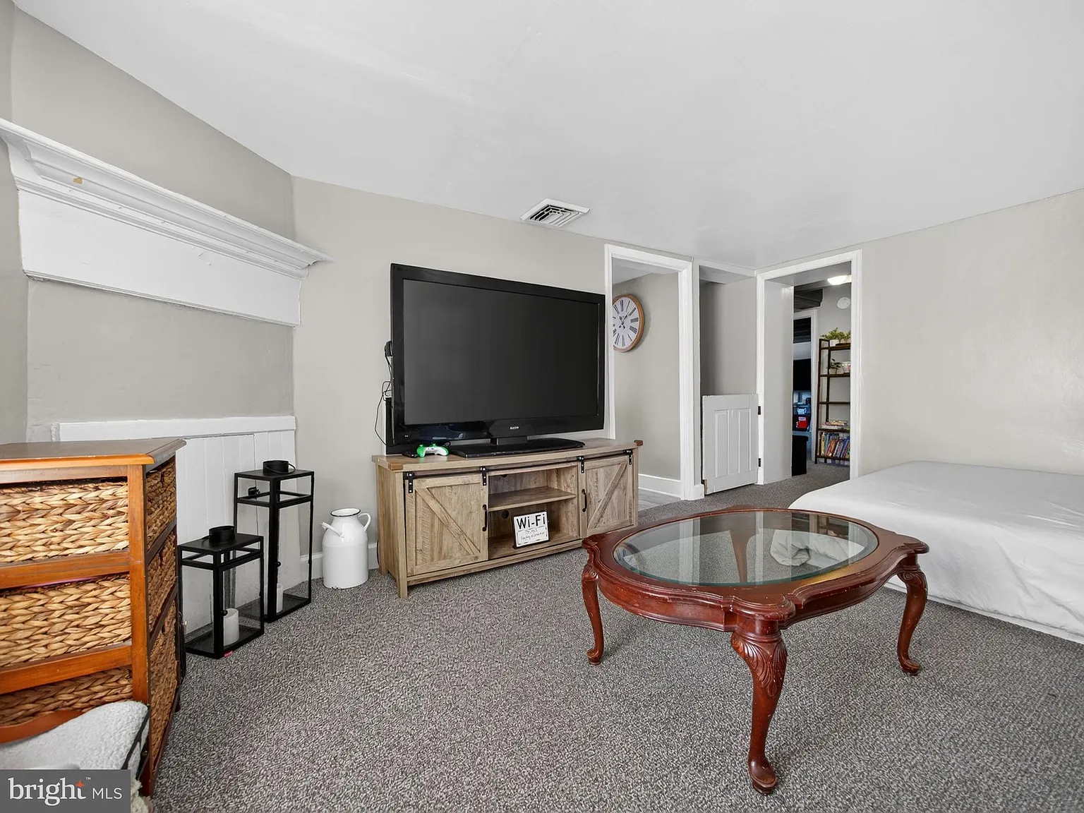 2 bed, 1.0 bath, 557 sqft, $2,000 — Photo 4