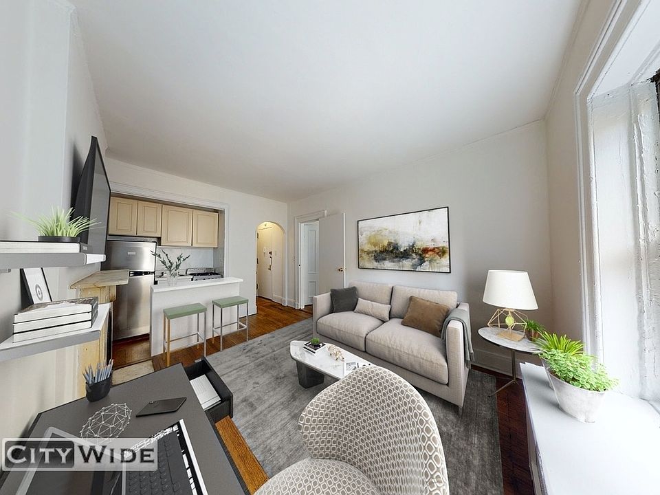 1st image of 147 E 72nd St #4RW