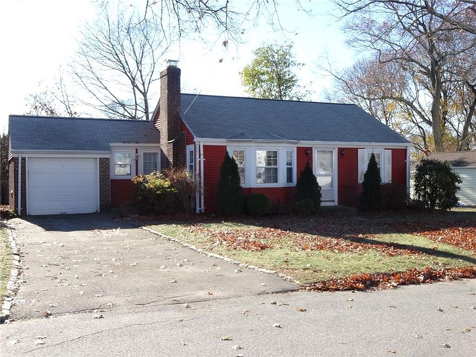 1st image of 150 Hilltop Dr