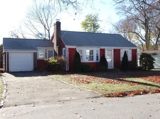 150 Hilltop Dr, Cranston, RI 02920