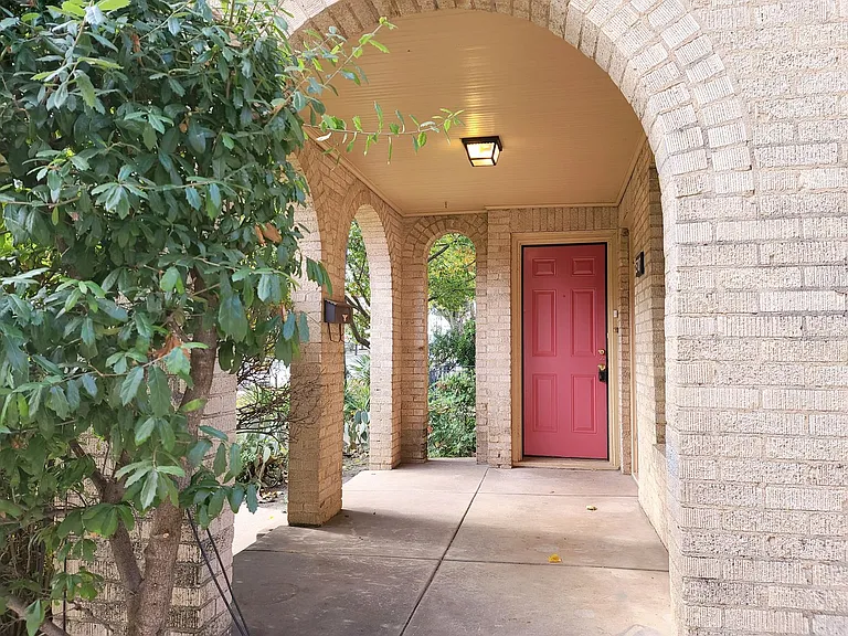 5707 Ross Ave — Photo 10