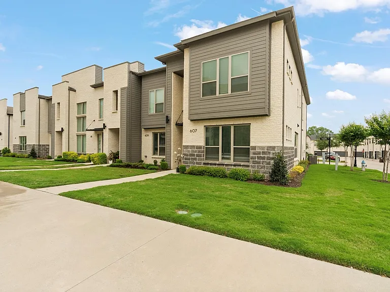 607 Arapaho Dr — Photo 20