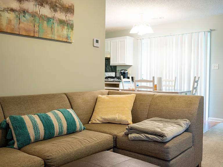 5320 Starflower Dr — Photo 38