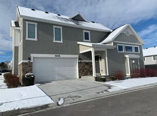 6608 S Wallsburg Dr, Taylorsville, UT 84123