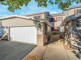1506 Dickenson Ct, Neenah, WI 54956