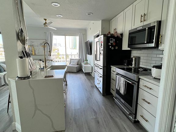 4th image of 700 S Harbour Island Blvd Unit 318
