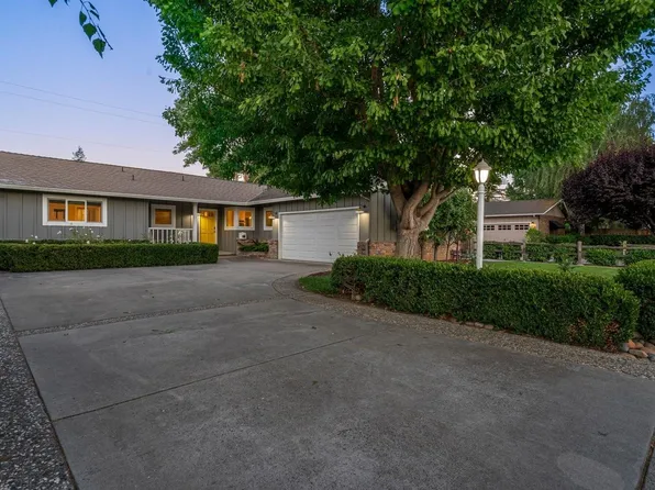 28 N Peter Dr, Campbell, CA 95008