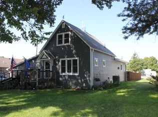 713 Douglas St, Imperial, NE 69033