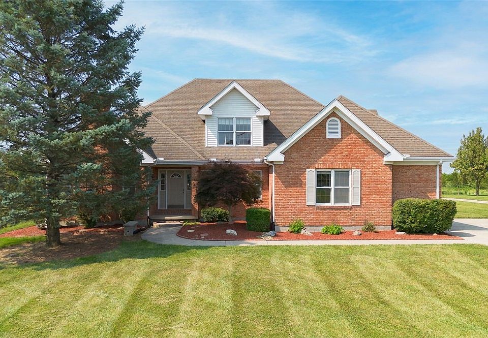1st image of 3232 McLean Rd
