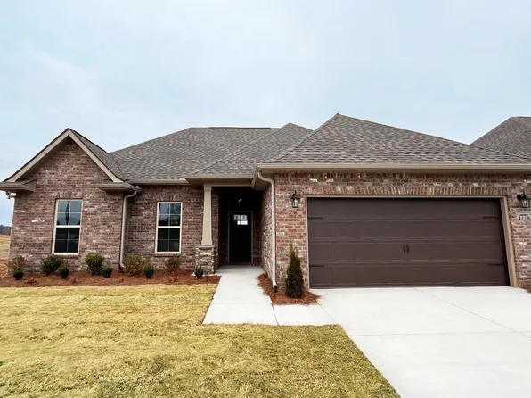 17763 Cabernet St, Athens, AL 35613