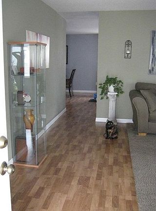 4th image of 3920 Madrona Way