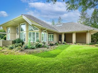 1218 Schaeffer Rd, Long Grove, IL 60047