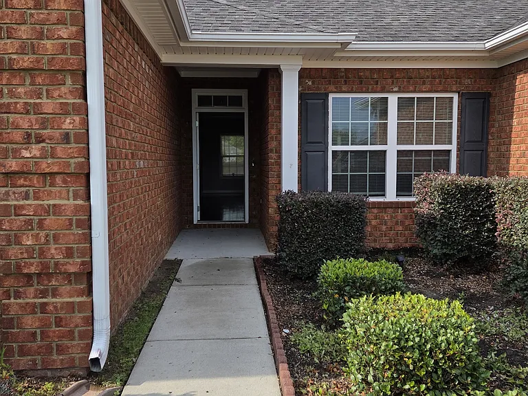 132 Bulloch Ct — Photo 2