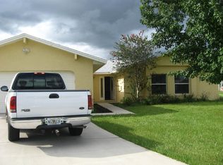 615 Estrada Ln, Kissimmee, FL 34758