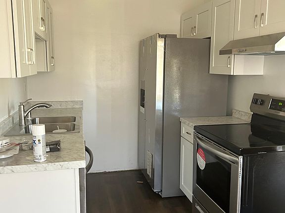 4th image of 8378 University Ave APT 7